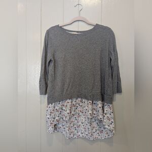 Gray Loft Blouse Size Medium